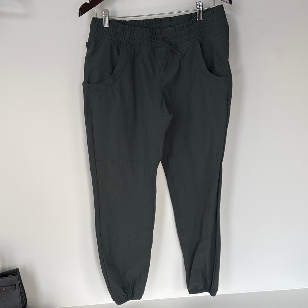 MEC Gray Jogger Pants